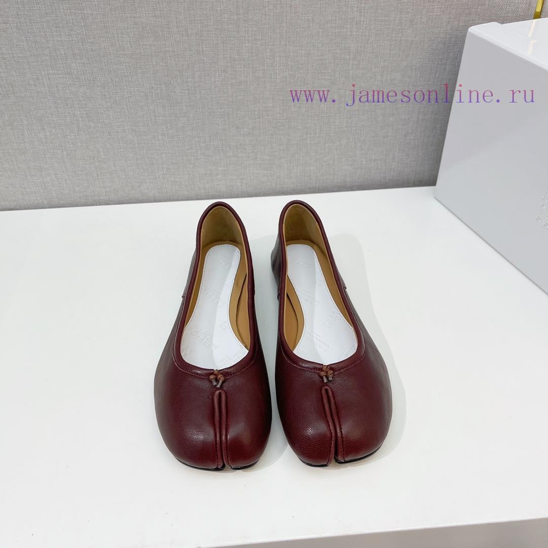 Upgraded version, MaisonMargiela Martin Margiela, a classic split toe single shoe Half a travhbbn4bd
