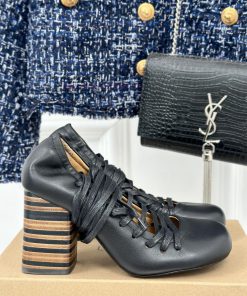 Lemaire 24s Paris Fashion Week Autumn/Winter Roman High HeelsTheir shoes have always had a f0ajtn0f7