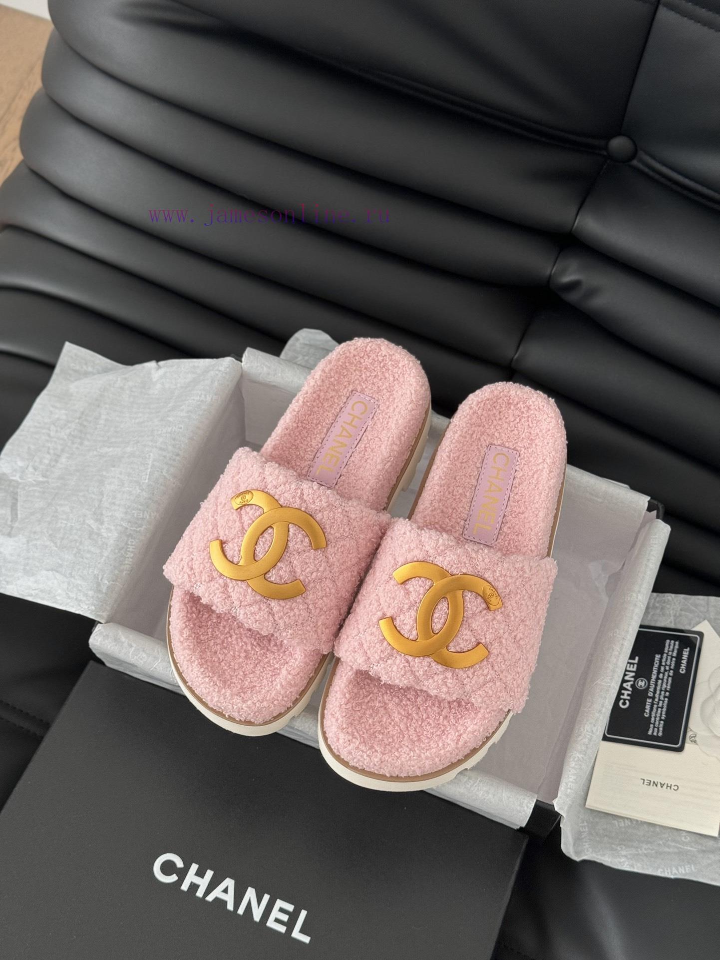 Chanel 24B new fur slippersThis fur mop is really cuteSoft and fluffy fur, comfortable and wxtw3mley
