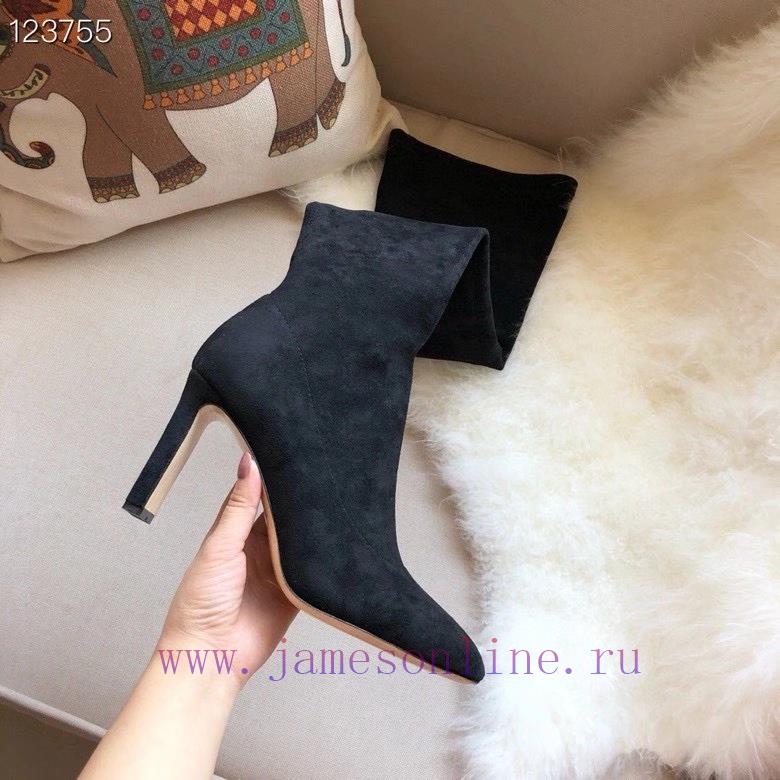 JIMMY CHOO elastic boots are made of high-quality fabric with silky double-sided velvet and 9uokdm7b - Image 6