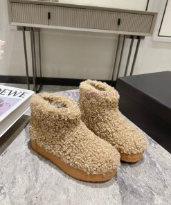 Short boots SMFK designer brand 23 latest thick soled desert snow boots by Wu Xuanyi, same syuw8wa02