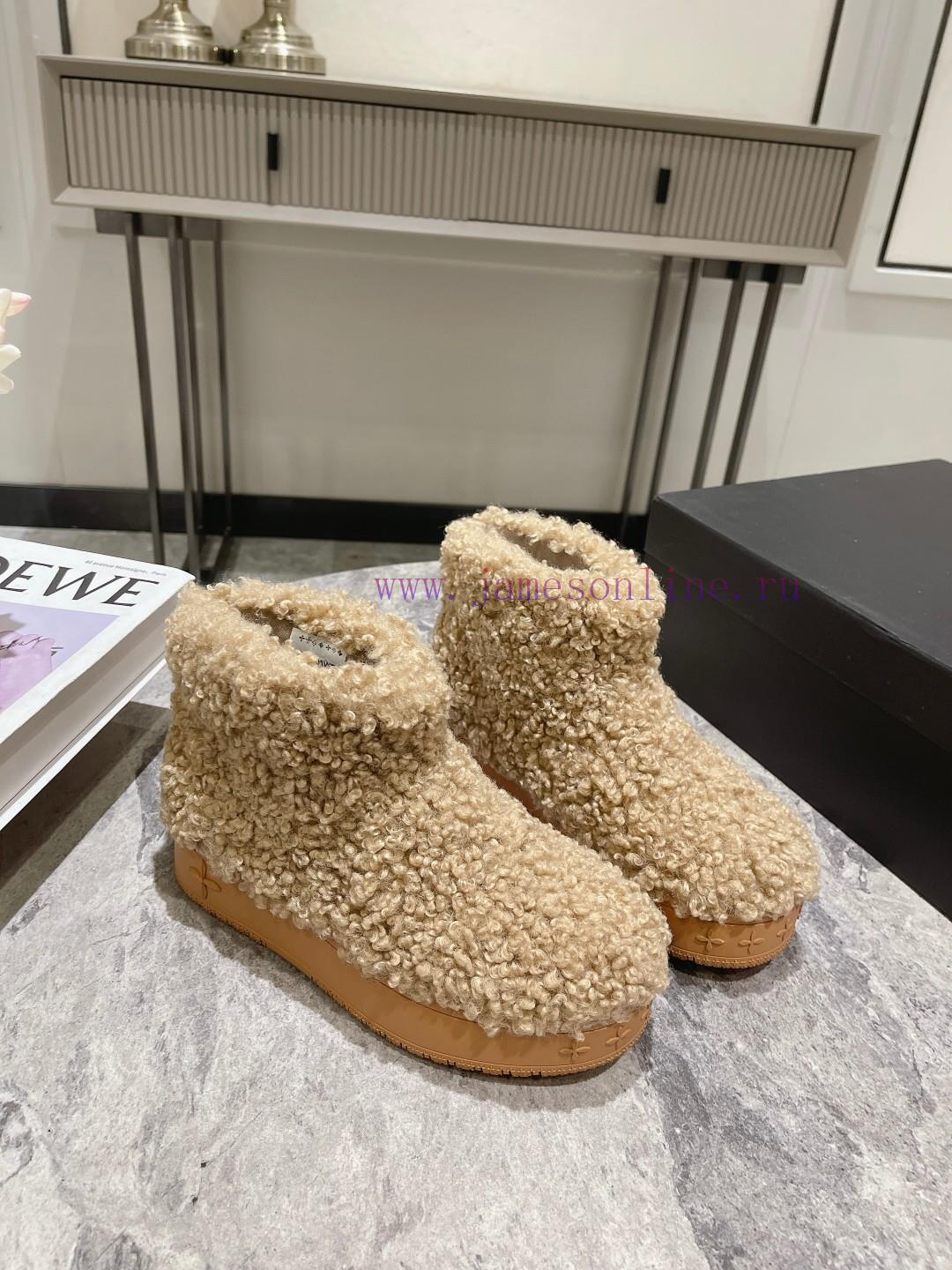 Short boots SMFK designer brand 23 latest thick soled desert snow boots by Wu Xuanyi, same syuw8wa02