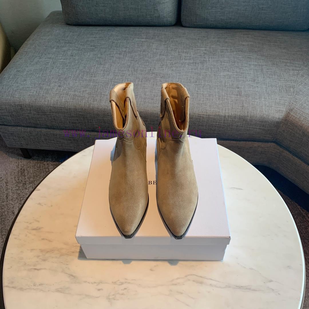 ISABEL MARANT Western Cowboy Short Boots are a simple and versatile material with a top layezl4aeoz9 - Image 2