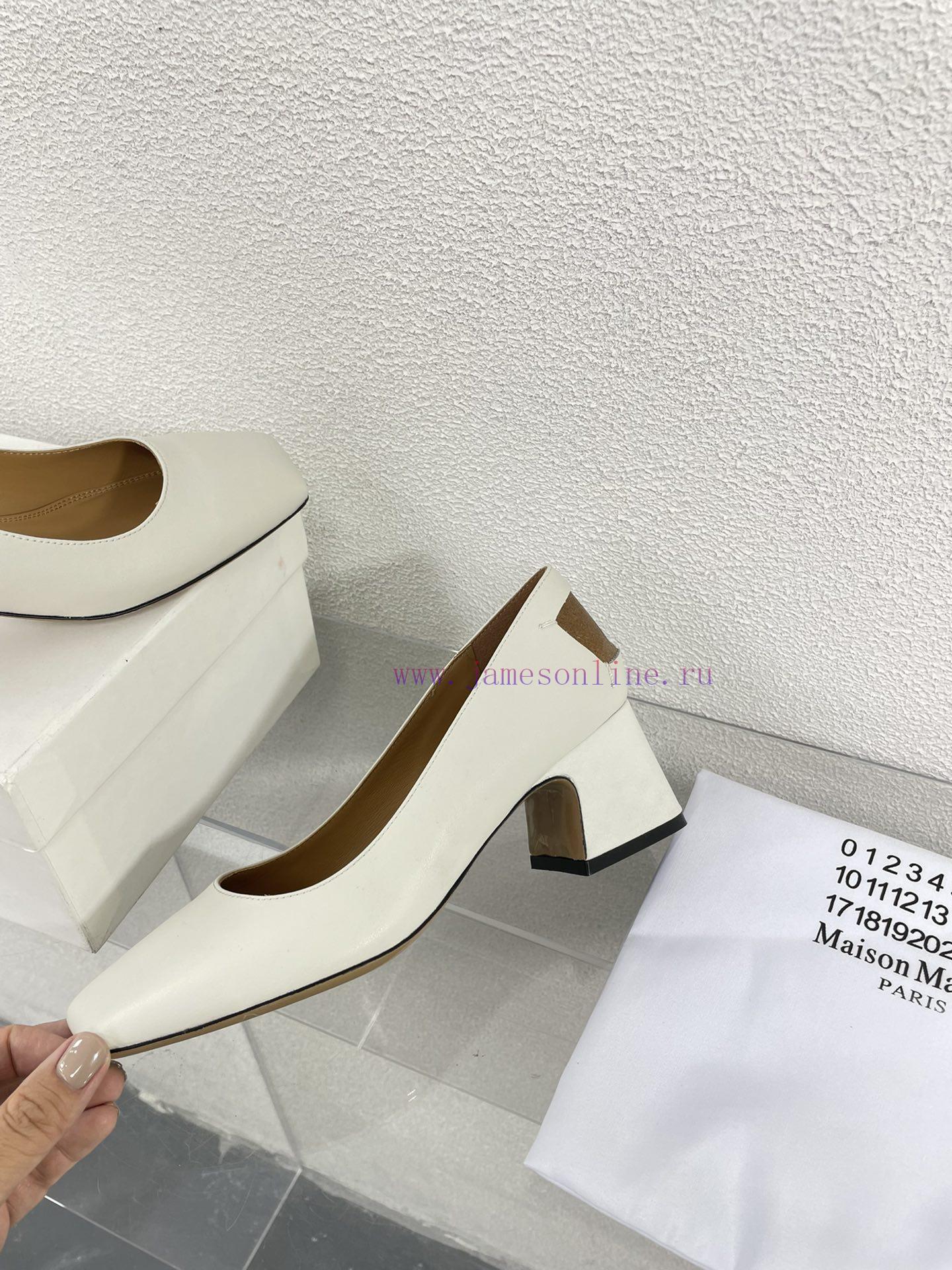 Margiela | Retro style 5cm short heel square toe shoesShort and retro elegant temperament caargwepbw - Image 4