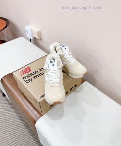 𝐌𝐢𝐮𝐦𝐢𝐱𝐧𝐞𝐰𝐁𝐚𝐥𝐚𝐧𝐜 Certified 𝟐𝟎𝟐𝟐𝟑𝙨𝐧𝐞𝐰Miumi * new thick soled teddy fur full wool inner shoes, ocehbuta