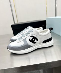 Top tierChanel -2023 Top Casual SneakersThis classic design features a shoe upper with a varusbe0eug