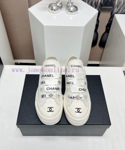 Top tierChanel C Home 2023 vs Spring/Summer Hot Canvas Leisure SeriesThick soled letter canvyhu73ngs