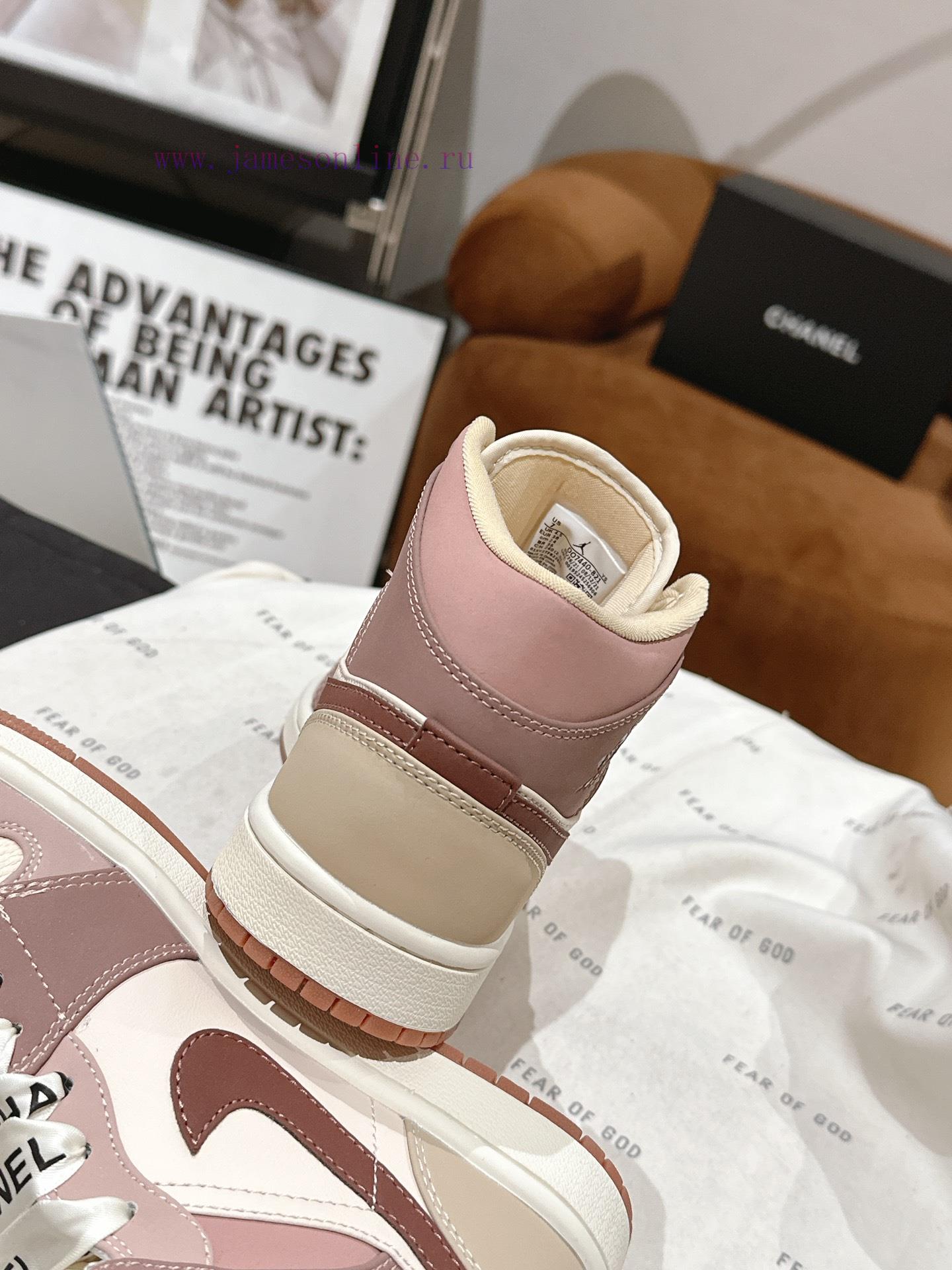 Chanel * L 2023 Chanel Nike CollaborationClassic last shape+jumping color blocking design, fzekrwwdr - Image 7