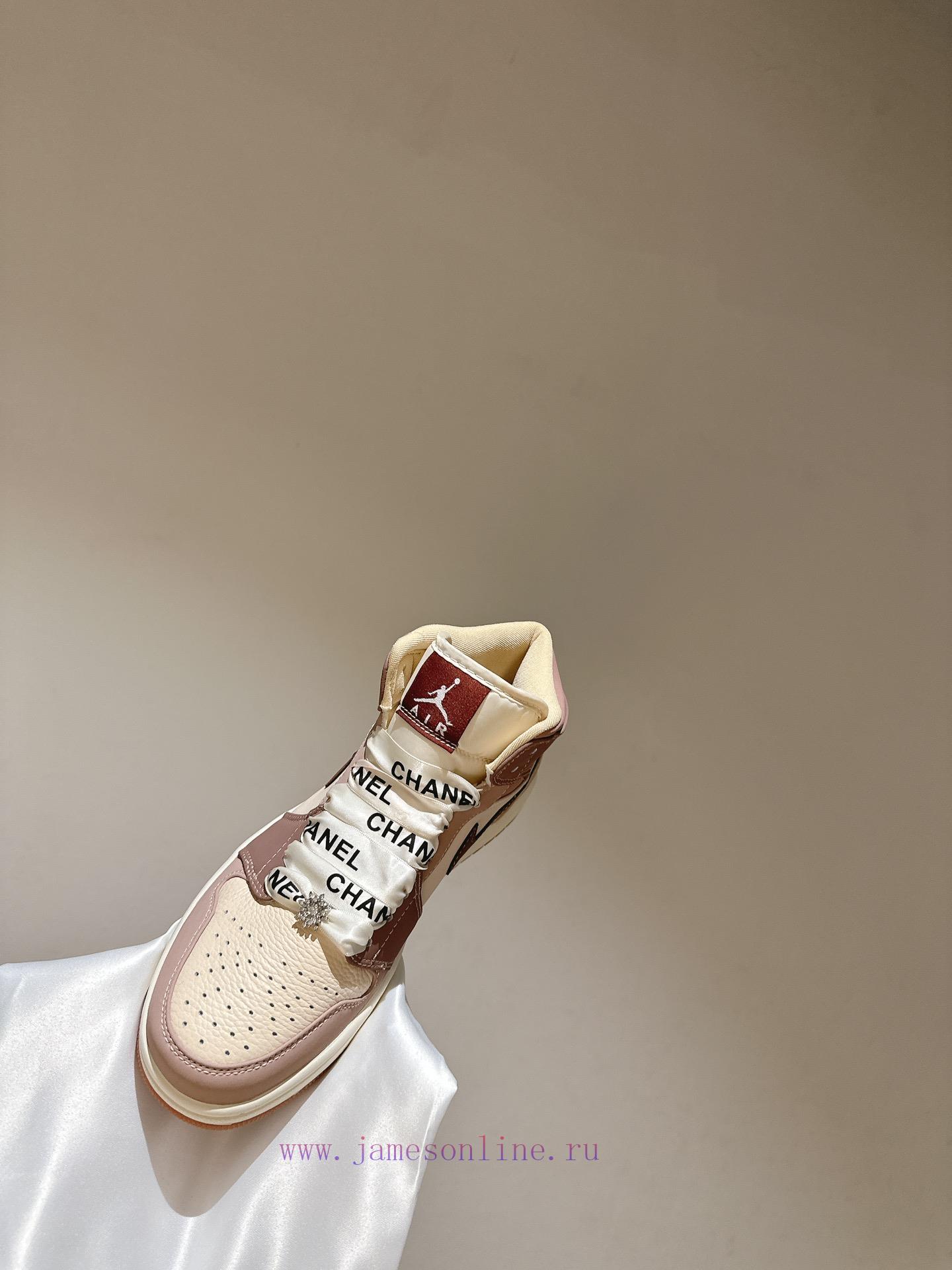 Chanel * L 2023 Chanel Nike CollaborationClassic last shape+jumping color blocking design, fzekrwwdr - Image 9