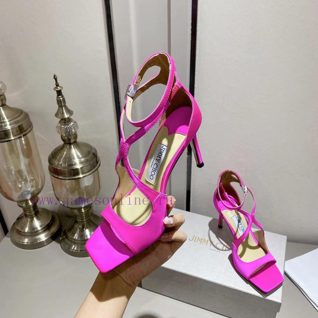 Jimmy Choo's custom-made high-heeled sandals in the Paris window showcase are of the highest68igvy2w - Image 4