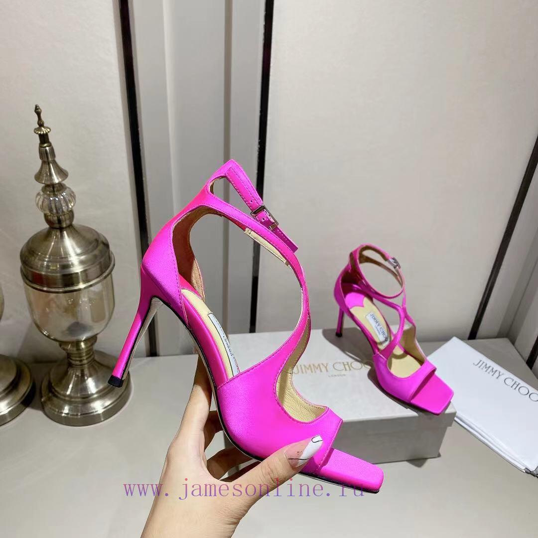 Jimmy Choo's custom-made high-heeled sandals in the Paris window showcase are of the highest68igvy2w - Image 6