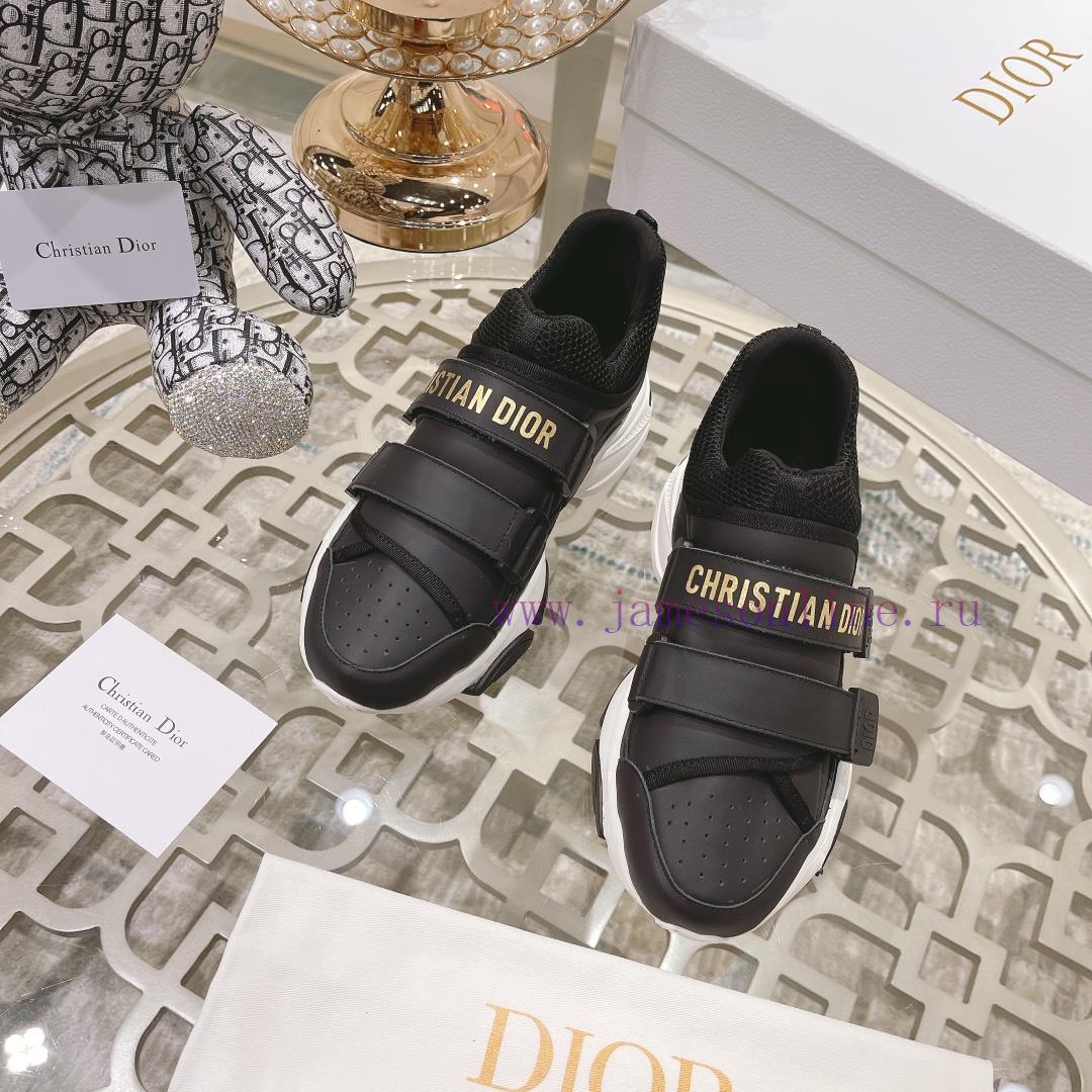 Dior Classic Series Leather Velcro Casual SneakersThis D-Wander sports shoe showcases a model4srdwc3 - Image 2