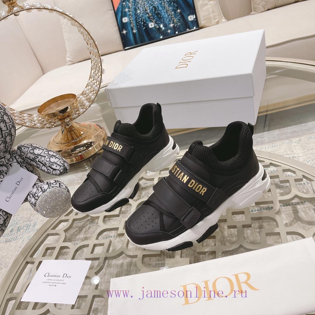 Dior Classic Series Leather Velcro Casual SneakersThis D-Wander sports shoe showcases a model4srdwc3 - Image 4