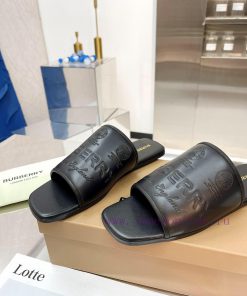 New Product Launch ️ Burberry Flat Slippers Channel Goods Vulcanized One Step Stepping Burbe241npbp2