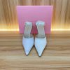 Magda Butrym, as the founder of the brand, has redefined femininity in her unique way. She c8dp8k2ed