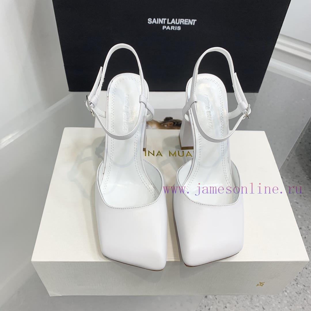 Amina Muaddi2024's new Charlotte series high heels have sharp edges and slanted square headssp1sycnj - Image 2