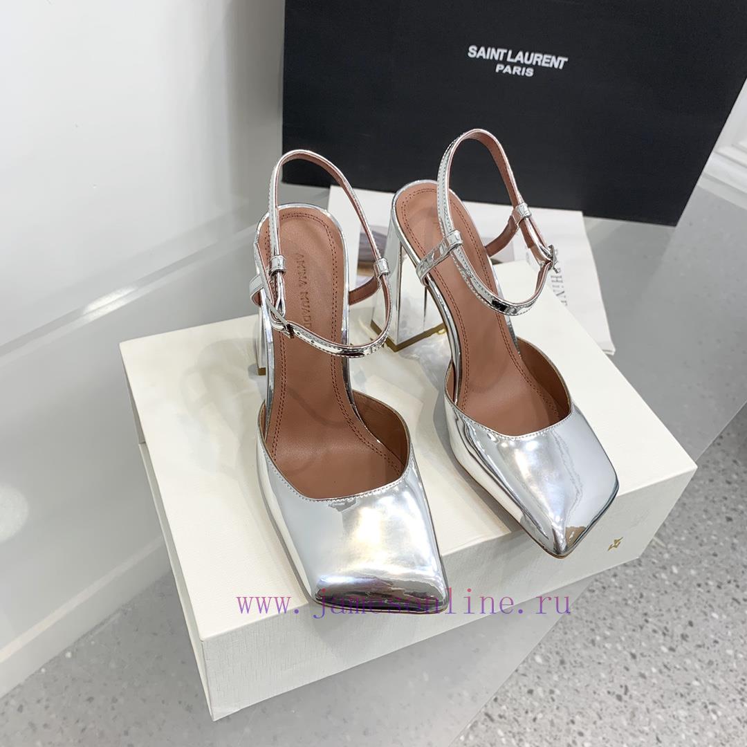 Amina Muaddi2024's new Charlotte series high heels have sharp edges and slanted square headswlqi11wa - Image 3