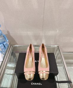 -24Ss early spring new Chanel color blocked square toe coarse matching shoesI really don't hchw4e1sc