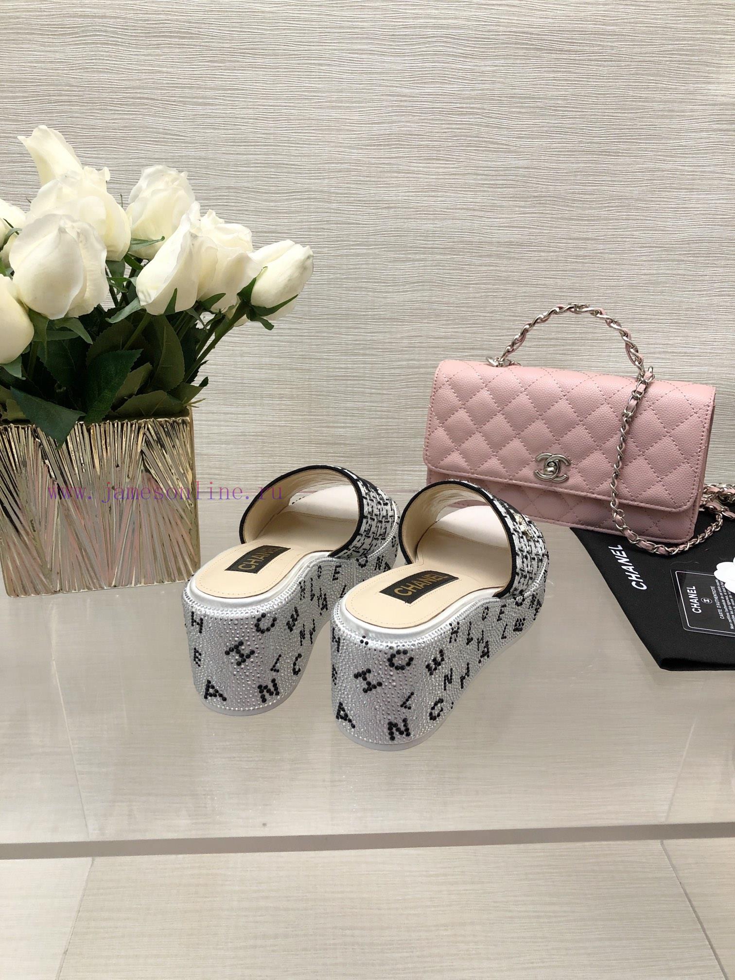 Chanel 24p Spring/Summer New Product Thick Bottom Full Diamond Dragging Lazy One Line Slippe56i2vg8q - Image 7