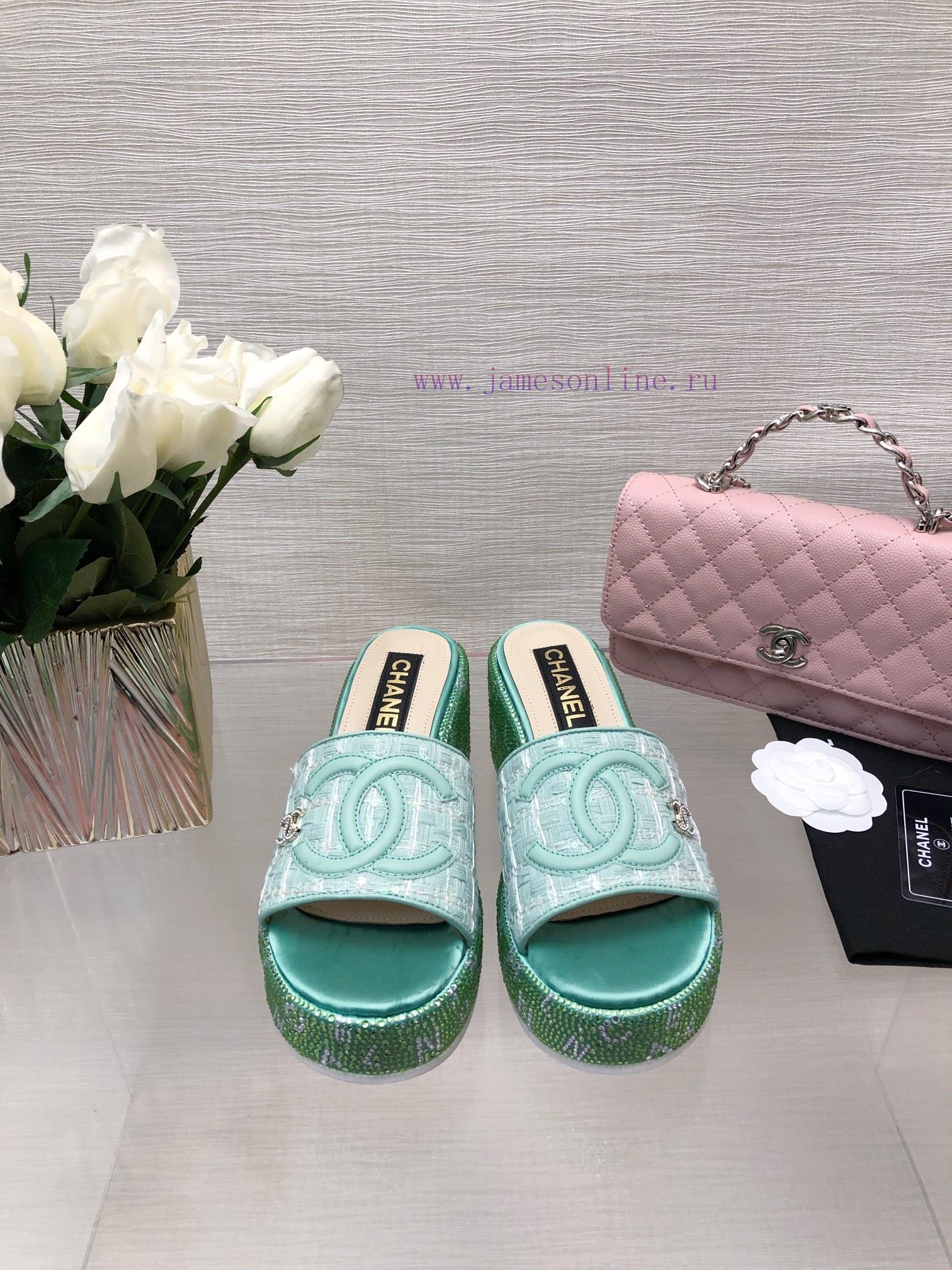 Chanel's Spring/Summer 24 New Product Thick Bottom Full Diamond Dragging Lazy One Line Slipptf7bmu7w