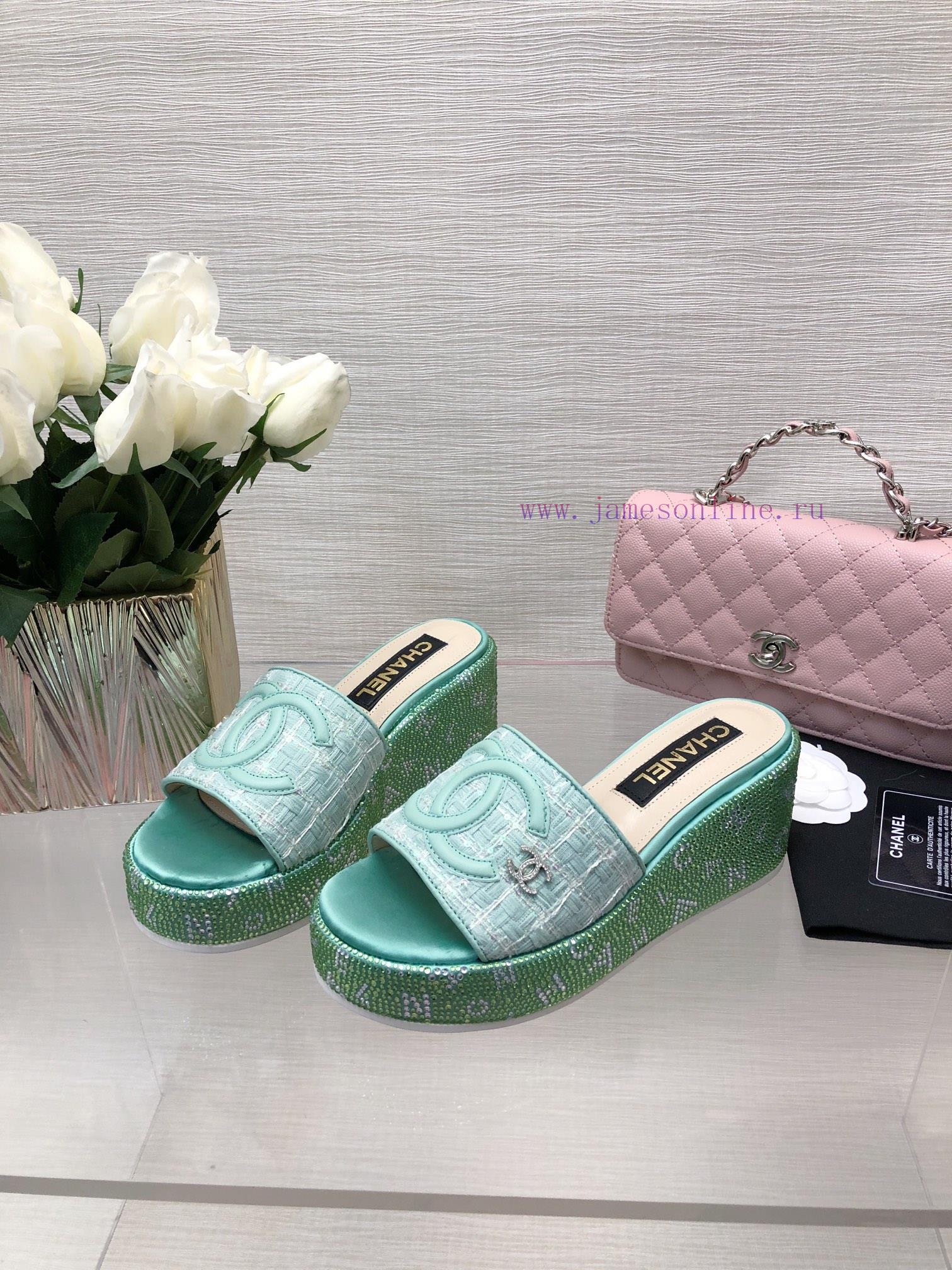 Chanel's Spring/Summer 24 New Product Thick Bottom Full Diamond Dragging Lazy One Line Slipptf7bmu7w - Image 3