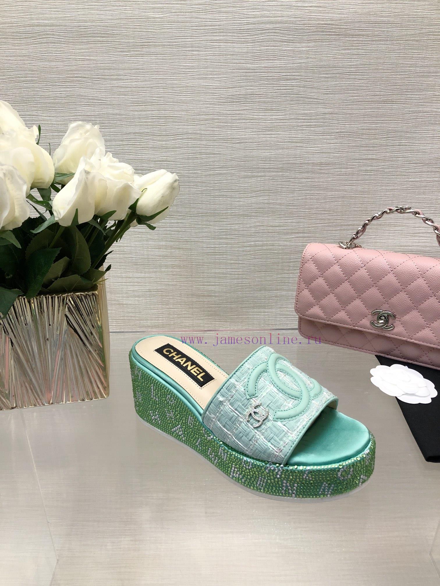 Chanel's Spring/Summer 24 New Product Thick Bottom Full Diamond Dragging Lazy One Line Slipptf7bmu7w - Image 6