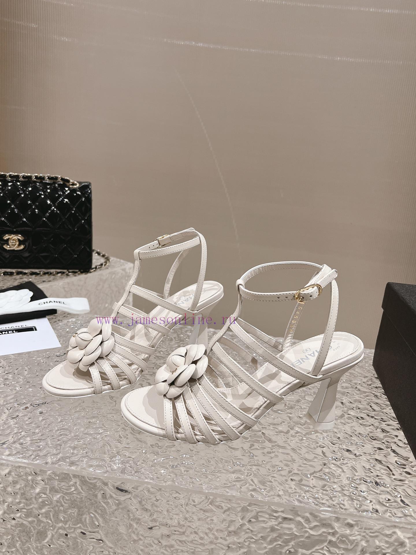 Spot sale𝐂𝐡 * 𝐧𝐞𝐥 23 Top selling productAuthentic gradeShoe upper sheepskinInner sheepskinFoxk2qdhe3 - Image 3