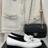 Chanel | Chanel 24C Classictasseled loafers The shoe upper is made of imported calf leatherMuull4dn3