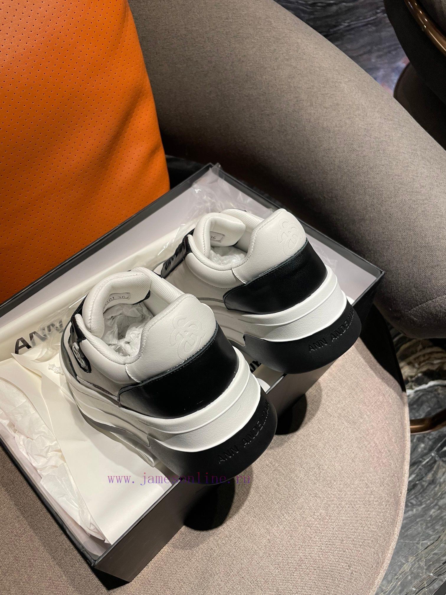 ANN DEMEUEMEES * * * New Products 𝟐𝟒𝐀𝐖Thick soled retro white shoes come with a 6cm height iqqu8ii7y - Image 8