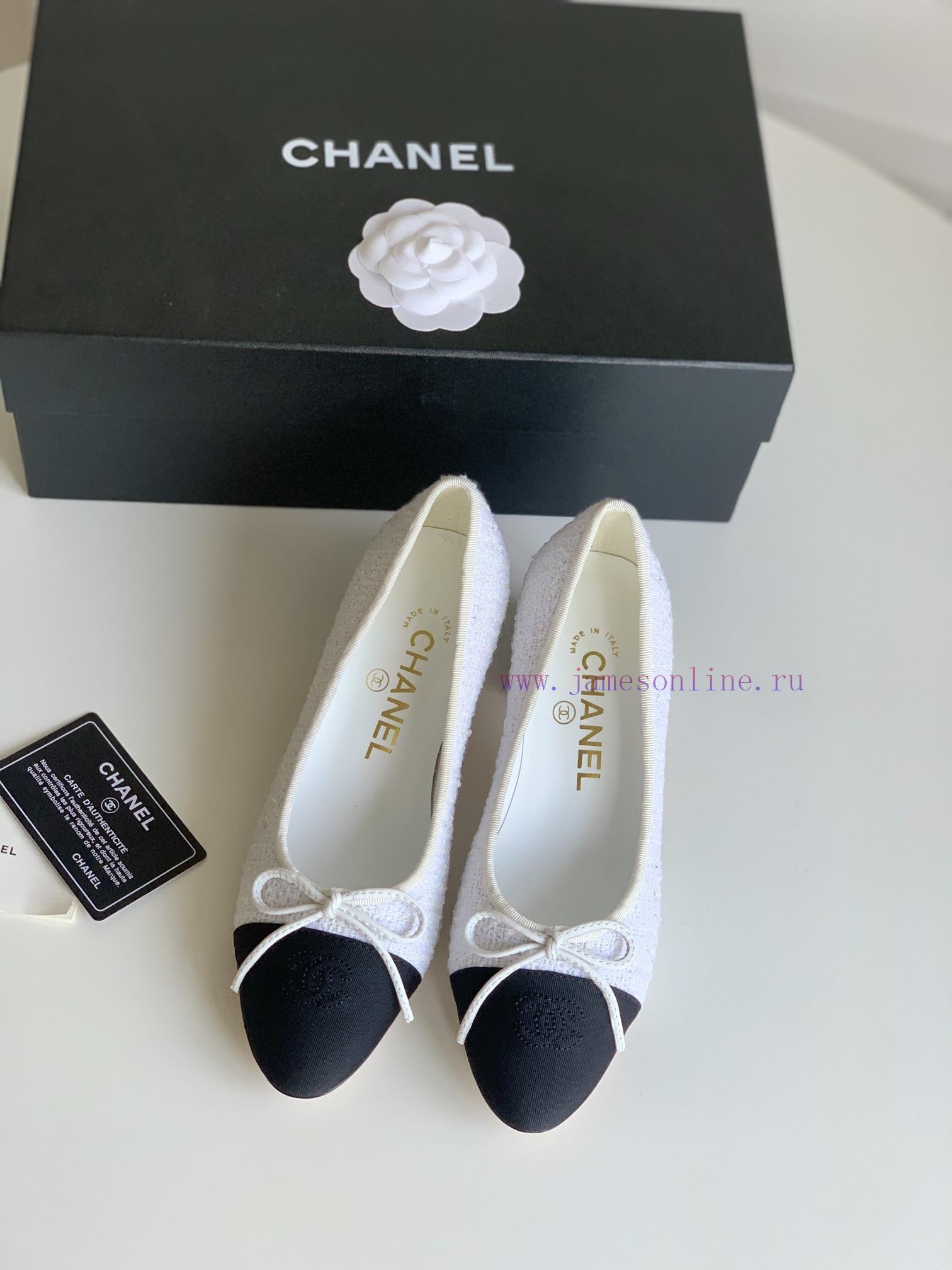 Chanel new color ballet shoesThe classic in the original 11 replica classic is perfectly deszavdgiez