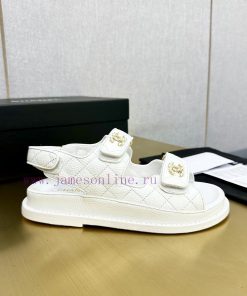 Crown Top Purchasing Edition ️ CHANEL 2022 Spring/Summer Latest Season Double C Velcro Casuab46x7ytn