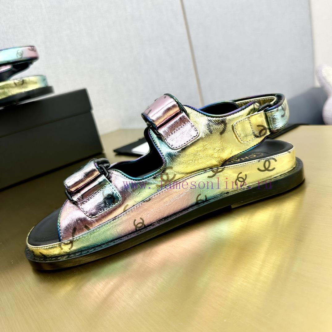 Crown Top Purchasing Edition ️ CHANEL 2022 Spring/Summer Latest Season Double C Velcro Casuajmfbvbwf - Image 9