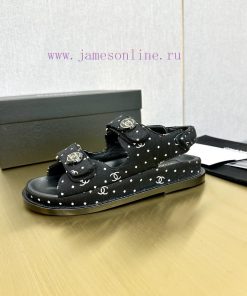 Crown Top Purchasing Edition ️ CHANEL 2022 Spring/Summer Latest Season Double C Velcro Casuae3zm8it1