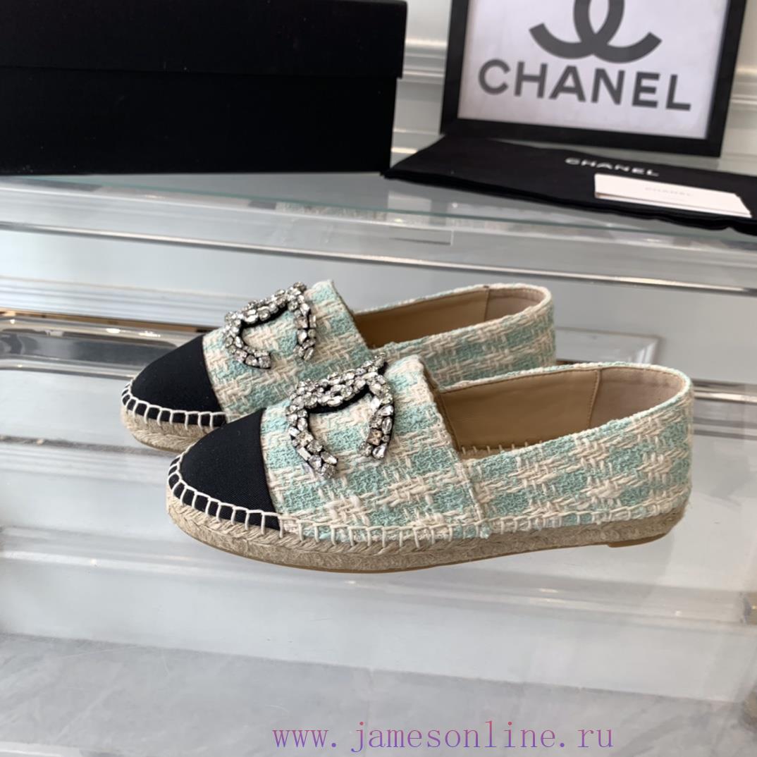 Chanel's new diamond fisherman shoes are crafted with top-notch craftsmanship, featuring purn2drpdg9 - Image 3