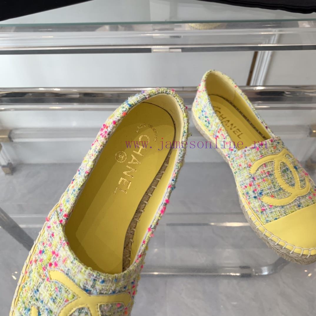 Chanel's new fisherman shoes are made with top-notch craftsmanship, with pure handmade stitcldv8az28 - Image 6