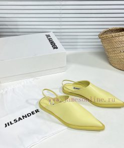 Jil Sander's new spring and summer cat heel pointed single shoes have a strong sense of luxugu86iep8