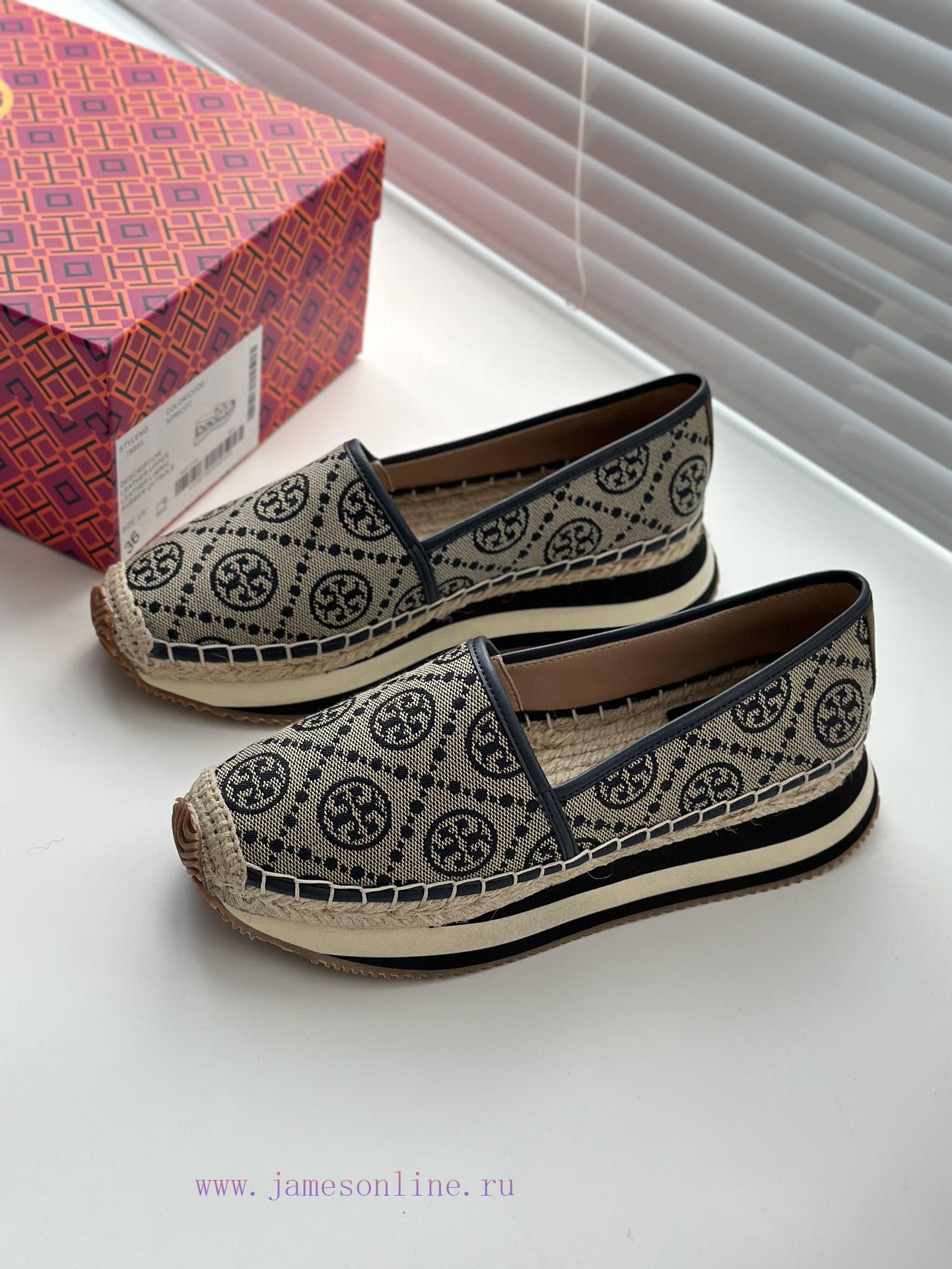 Blue jacquard fabricTBTORY BURCH T MONOGRAM Fisherman's Shoes Women's Shoes 82839 Fall 2021 w0z3jj5g