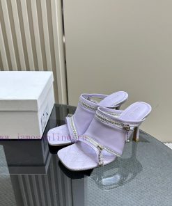 BURBERRY | SS24 Women's New SandalsShoe upper sandals, made of glossy leather fabric and fealt6br55u