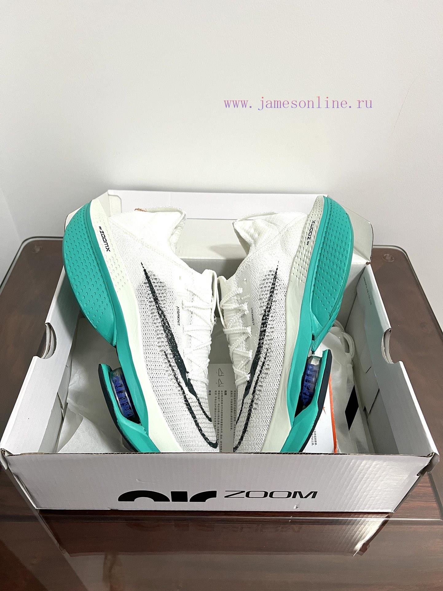 Real shot of Nike Air Zoom Alphafly Next% 2 breathable low top running shoes in white and gredha828o - Image 7