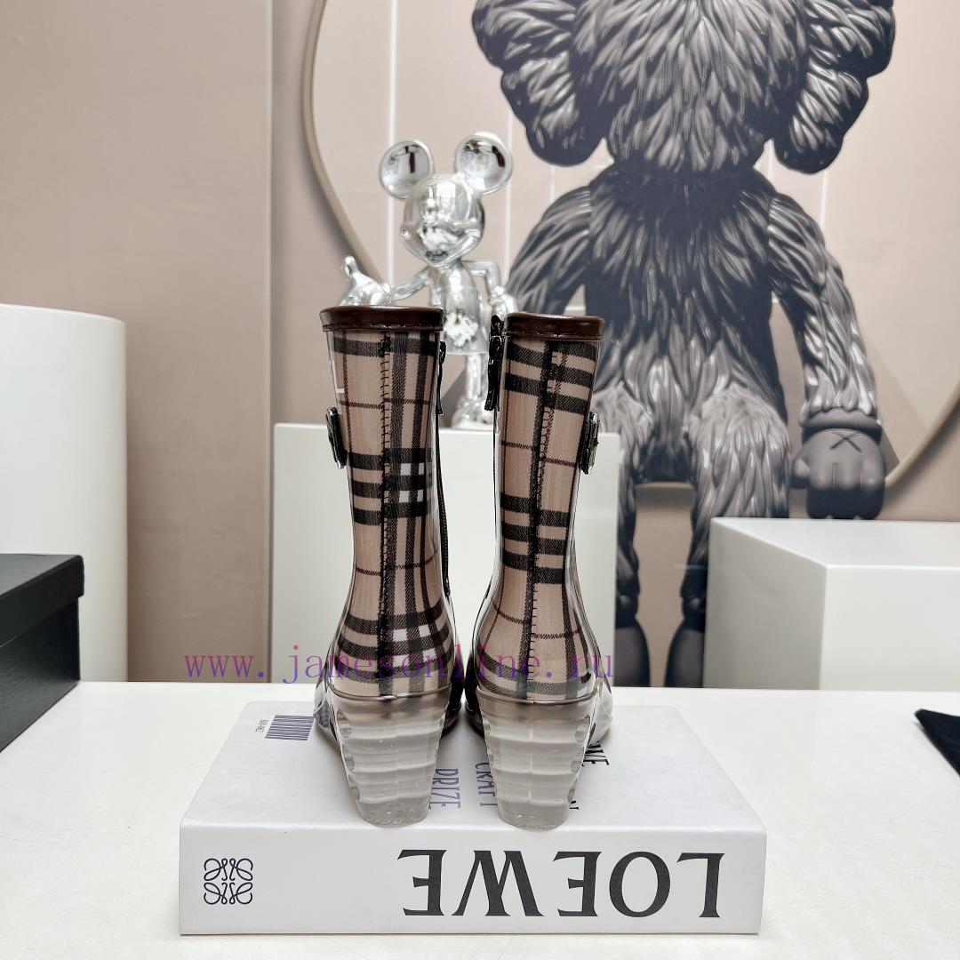 Top tierC * HANEL Chanel 24vs Summer Hot Rain Boots SeriesRound headed printed slope and raip97oc8y4 - Image 9