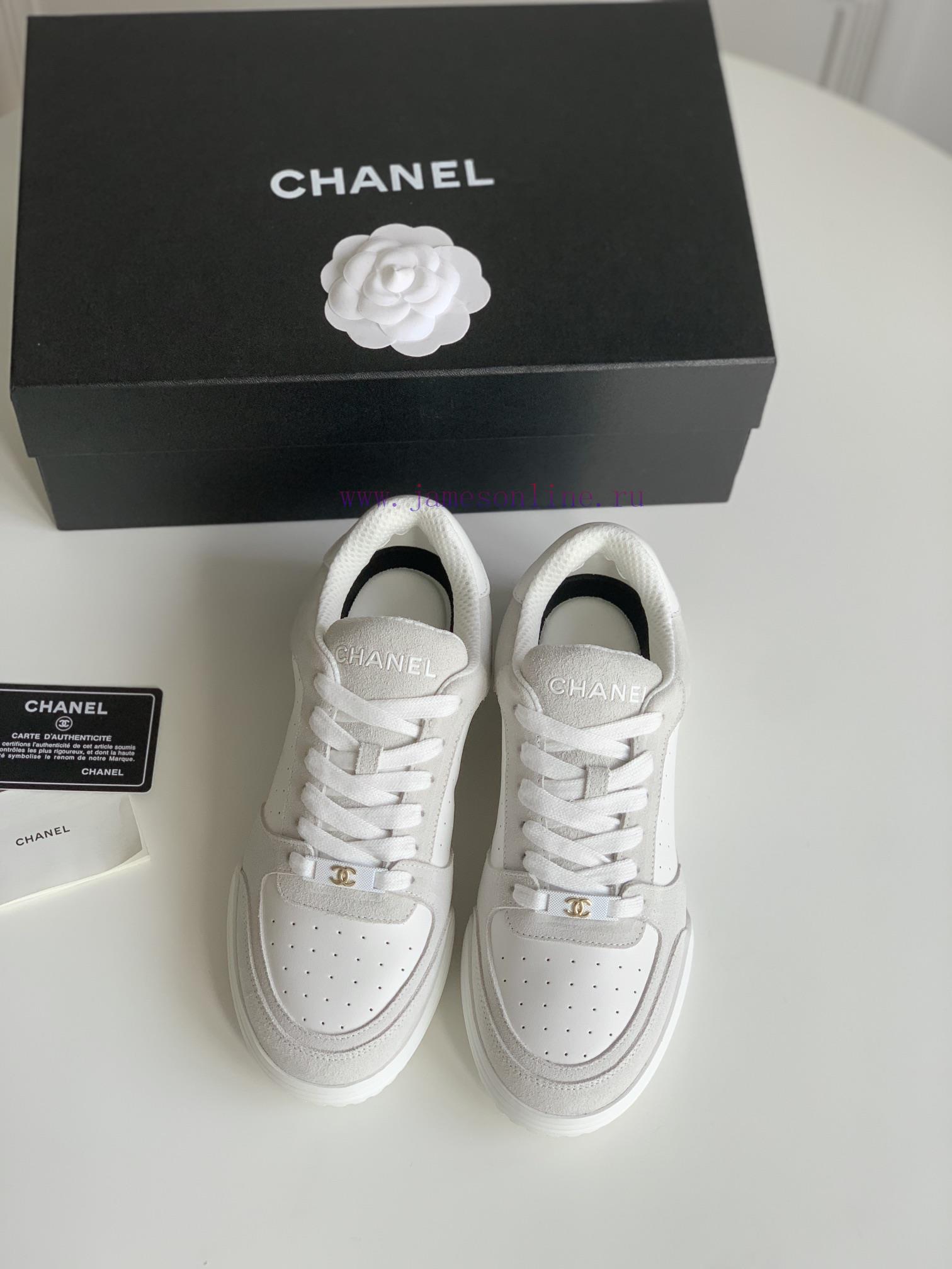 Chanel 24 Early Spring New Panda Board Shoes Full Leather SeriesChanel's new panda sneakers edy3om4a - Image 2