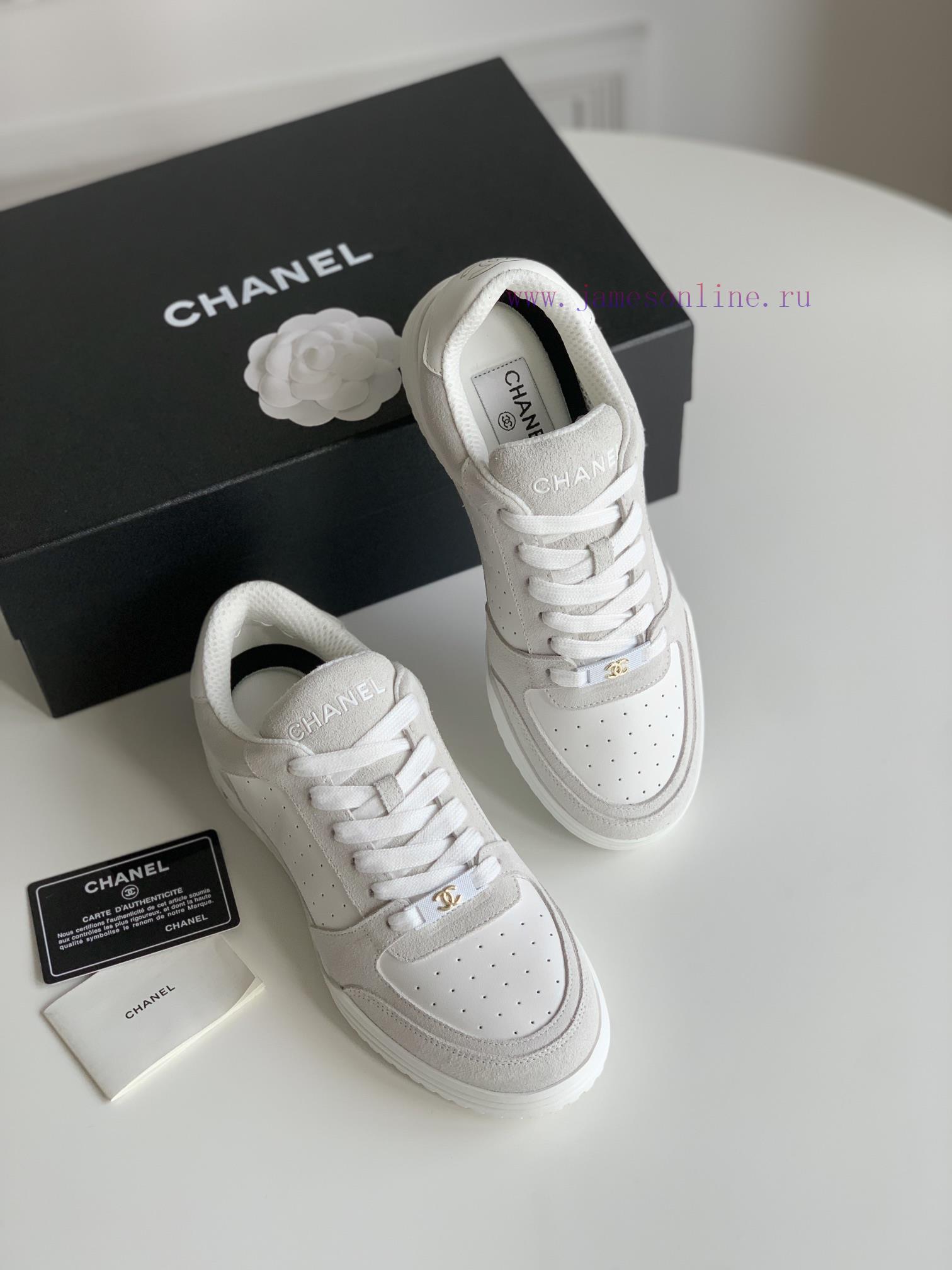 Chanel 24 Early Spring New Panda Board Shoes Full Leather SeriesChanel's new panda sneakers edy3om4a - Image 10