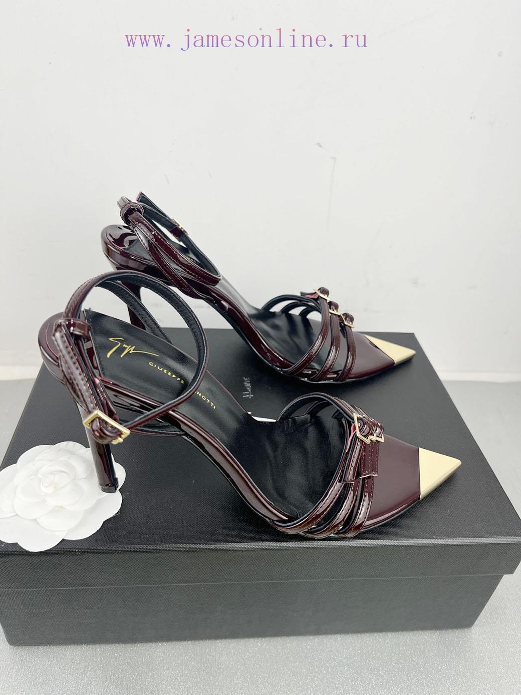 Giuseppe ZanottiSelected black imitation patent leather synthetic fabric with modern light agnzzyoxj - Image 5