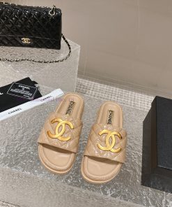 Purchasing grade𝗖𝗛 * 𝗔𝗡𝗟 | | 𝟐𝟎𝟐𝟒 Bow beach shoesTop tier high-end quality from large factorlrjz5ik5