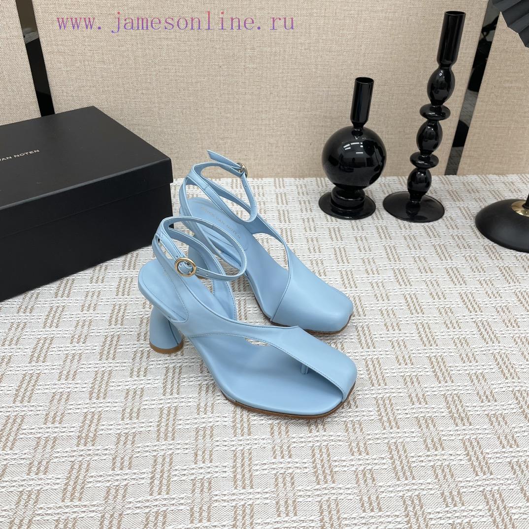Dries Van Note * 𝟐𝟒/𝐀𝐖 Beautiful SandalsThe most beautiful sandals of the year, with a desigybusefto - Image 3