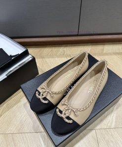 Top qualityChanel 24ss new flat sole shoes ️Sheepskin inside//Handmade leather chain//Italiawqqrgx85