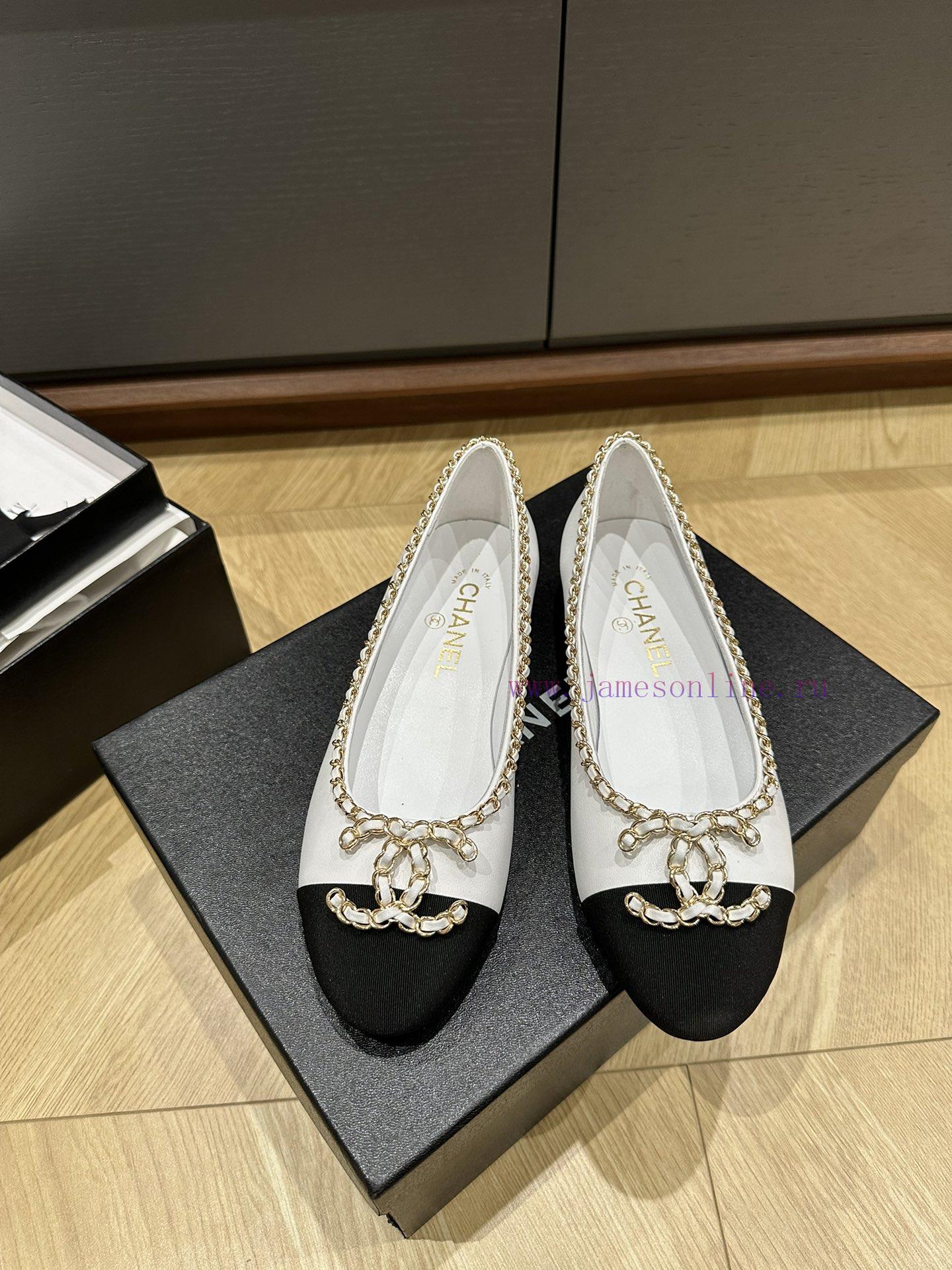Top qualityChanel 24ss new flat sole shoes ️Sheepskin inside//Handmade leather chain//Italia8f3k86j8 - Image 3