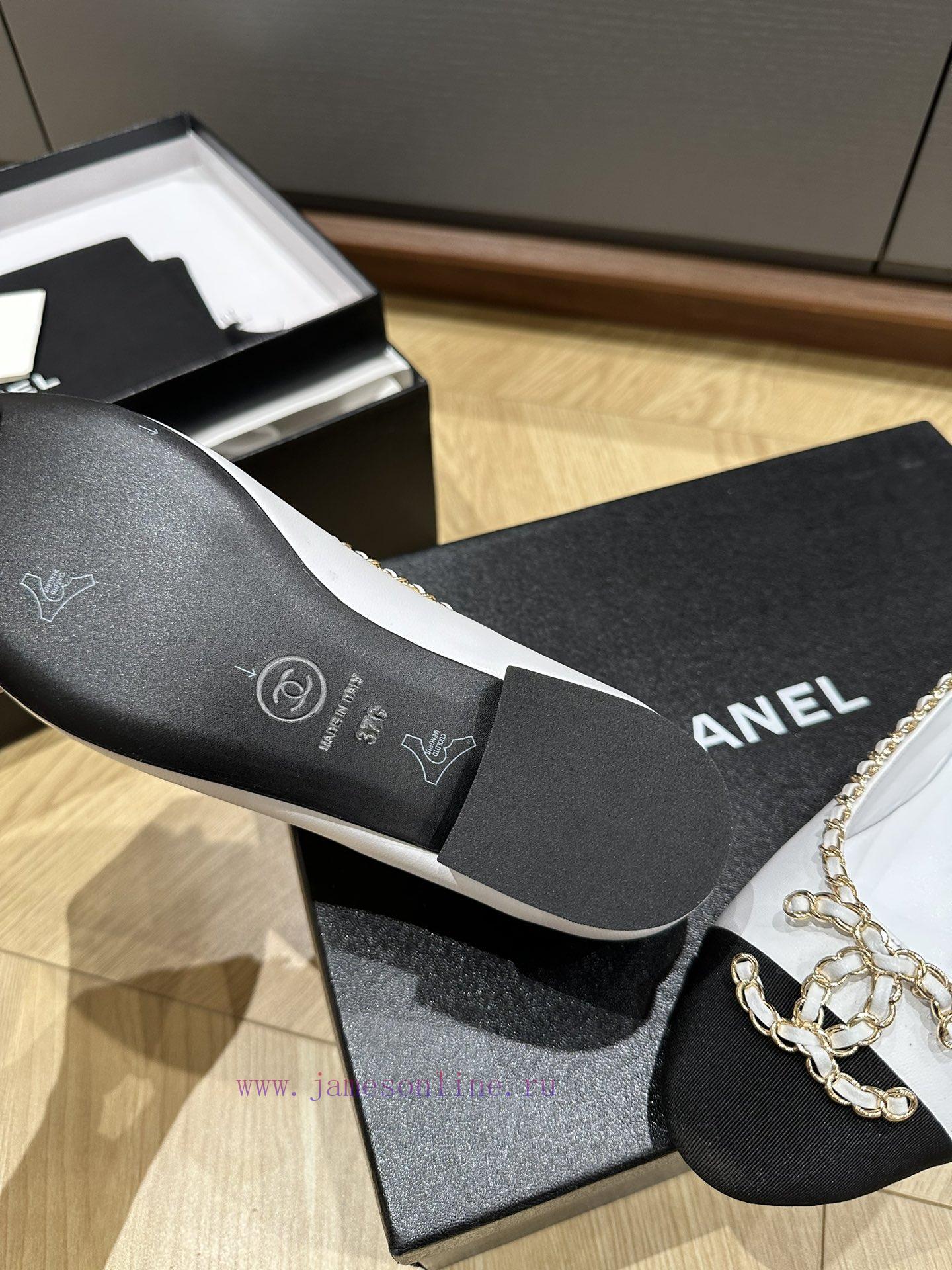 Top qualityChanel 24ss new flat sole shoes ️Sheepskin inside//Handmade leather chain//Italia8f3k86j8 - Image 10
