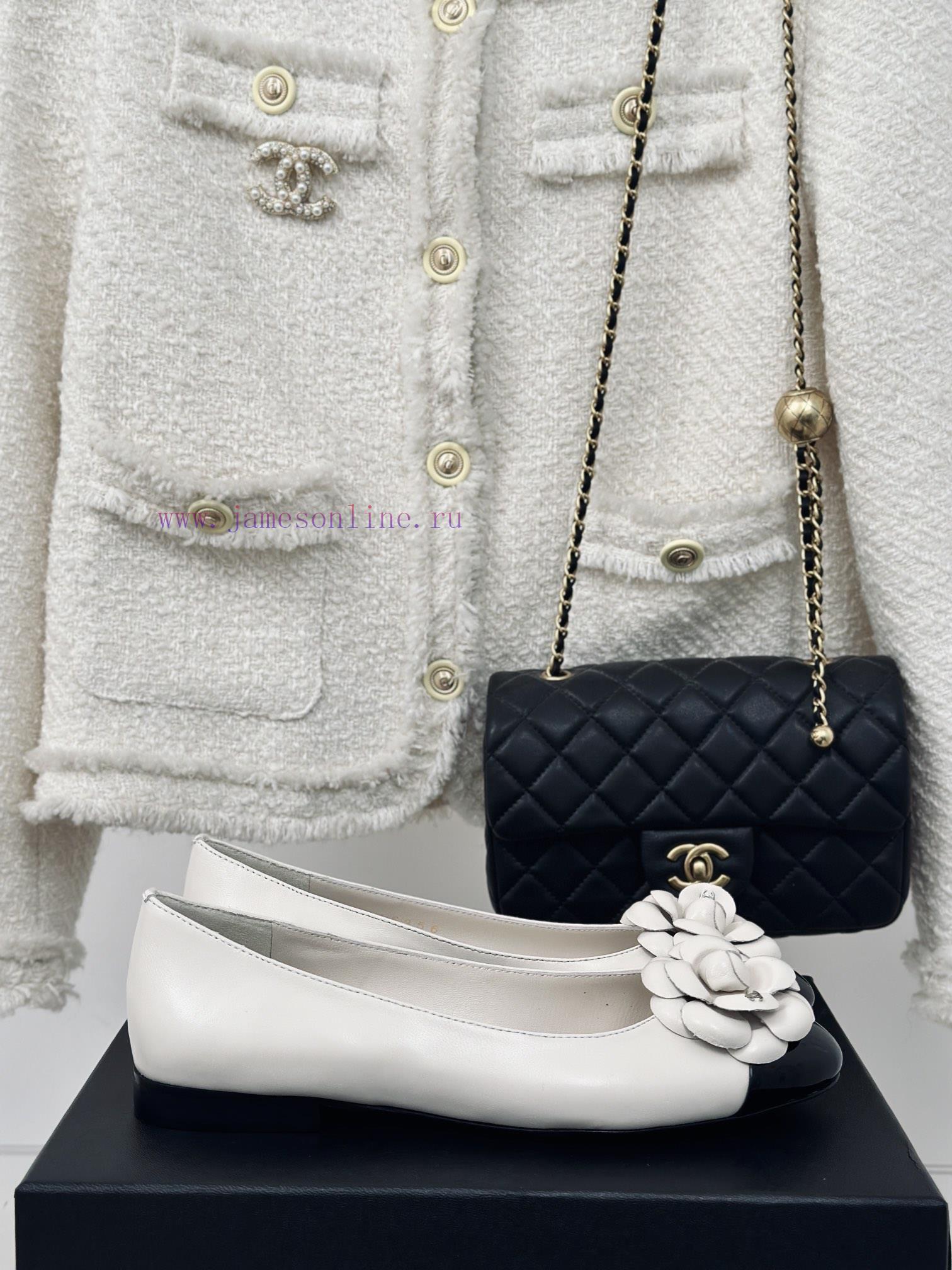 Chanel | Chanel 24c New ProductDouble C Mountain Camellia Single ShoesThe shoe upper is made3zd0kdim
