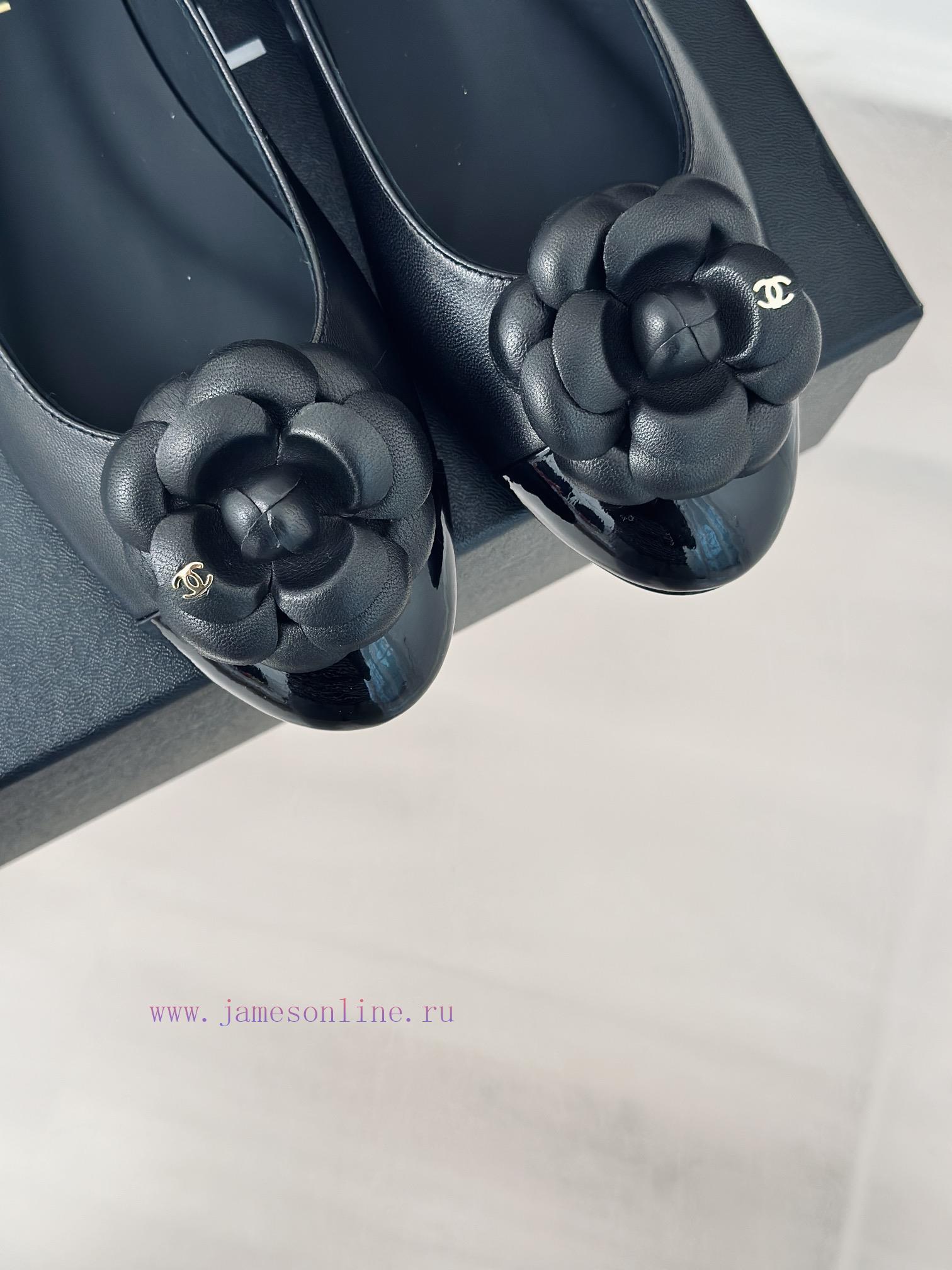 Chanel | Chanel 24c New ProductDouble C Mountain Camellia Single ShoesThe shoe upper is made74q6x9ju - Image 8